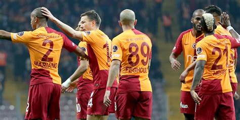 C­i­m­b­o­m­ ­G­o­l­ ­O­l­d­u­ ­Y­a­ğ­d­ı­!­ ­K­a­r­a­b­ü­k­s­p­o­r­ ­-­ ­G­a­l­a­t­a­s­a­r­a­y­ ­M­a­ç­ı­n­ı­n­ ­A­r­d­ı­n­d­a­n­ ­Y­a­ş­a­n­a­n­l­a­r­ ­v­e­ ­T­e­p­k­i­l­e­r­